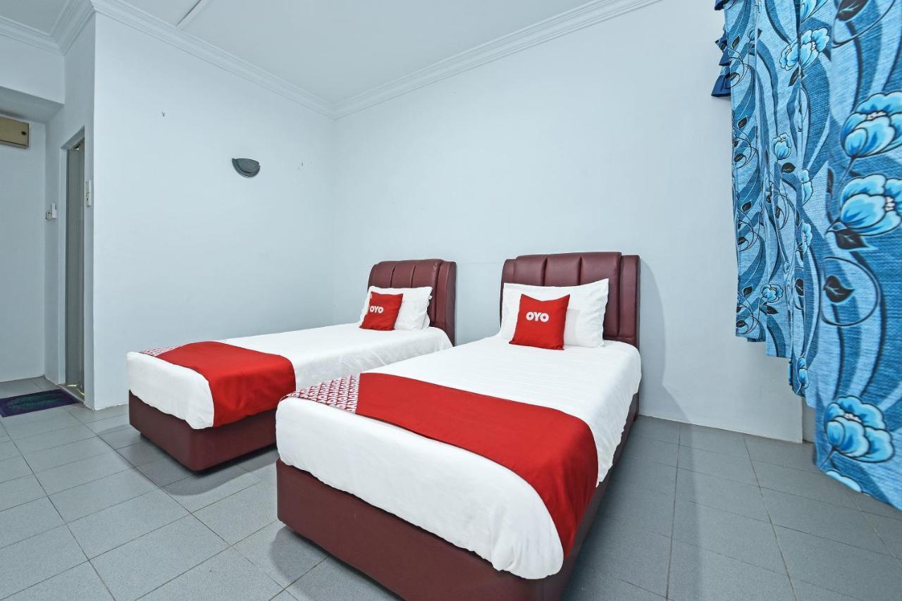 Oyo 90544 M&H Hotel Pengerang Eksteriør billede
