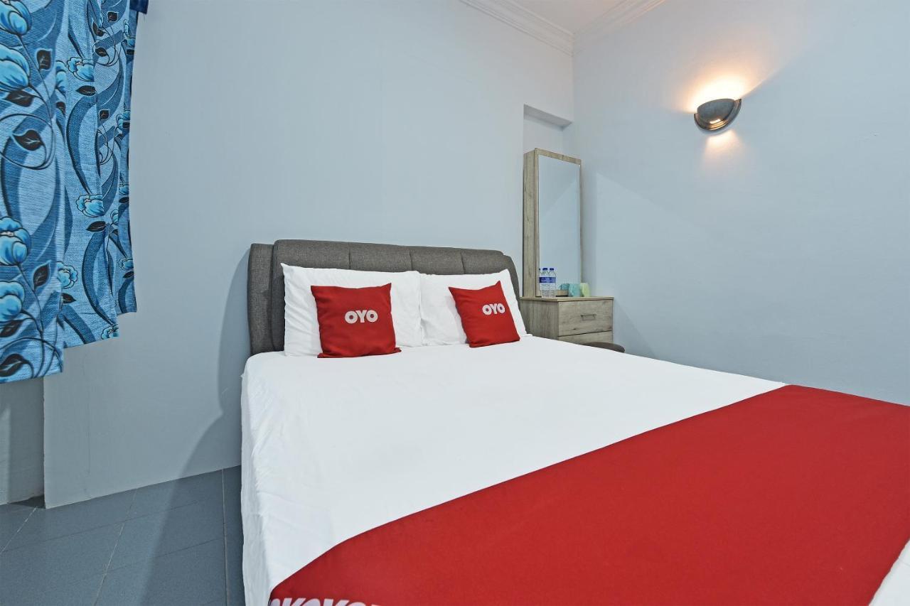 Oyo 90544 M&H Hotel Pengerang Eksteriør billede